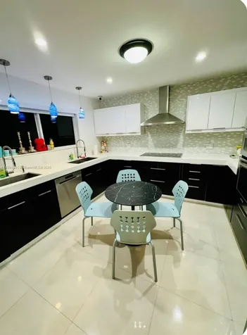 9240 Byron Avenue Surfside FL 33154