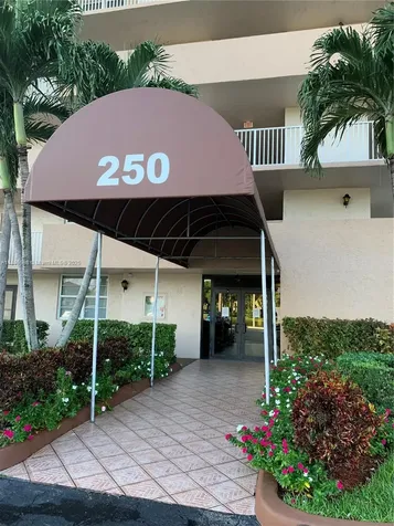 250 Jacaranda Drive Plantation FL 33324