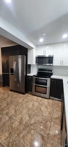 6240 SW 21st Street Miami FL 33155