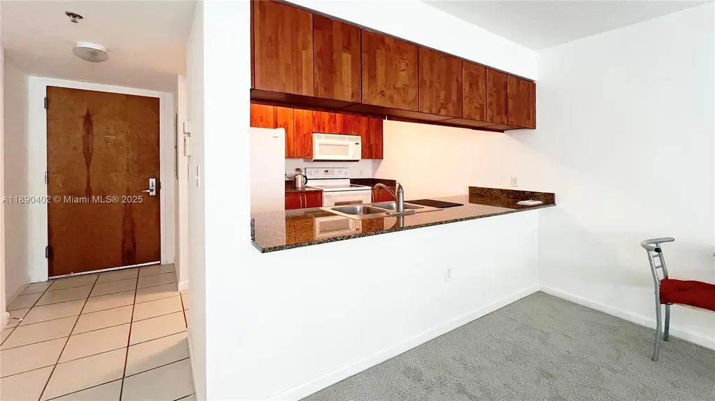 1200 Brickell Bay Drive Miami FL 33131