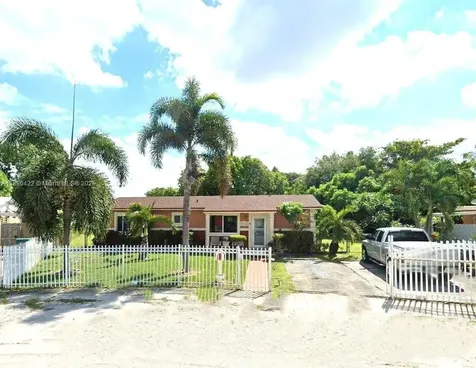 17935 NW 44th Court Miami Gardens FL 33055