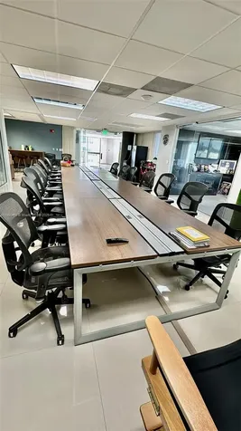 2100 Ponce De Leon Boulevard Coral Gables FL 33134
