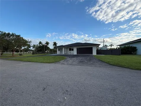 17404 SW 245th Terrace Homestead FL 33031
