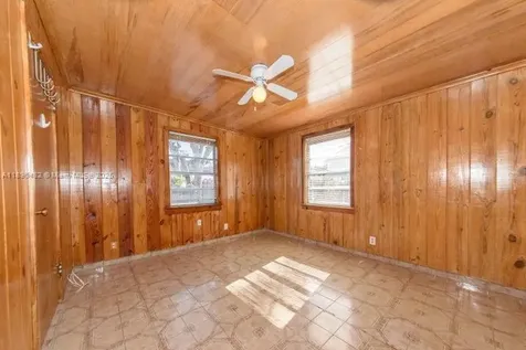 438 Malverne Road West Palm Beach FL 33405