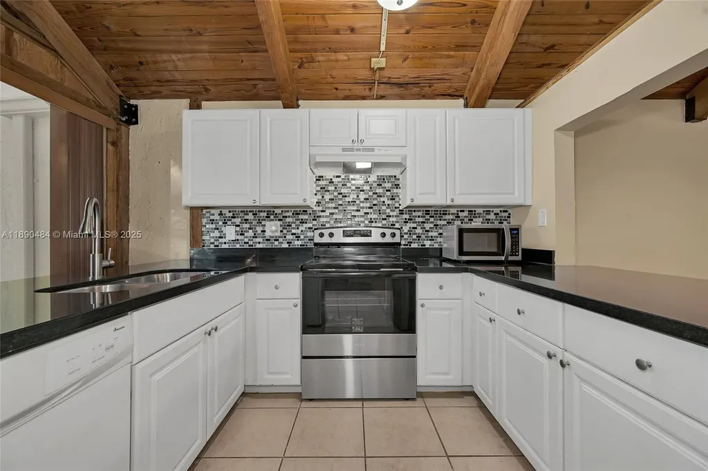 6161 NW 31st Terrace Fort Lauderdale FL 33309