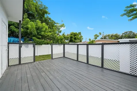 1842 NW 67th Street Miami FL 33147