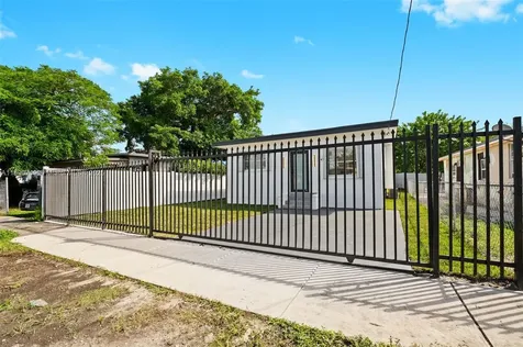 1842 NW 67th Street Miami FL 33147