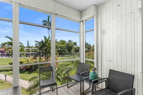2970 NE 16th Avenue Oakland Park FL 33334