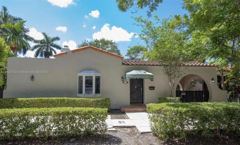 3050 Alton Road Miami Beach FL 33140