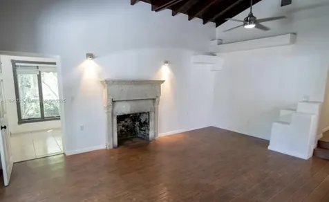 3050 Alton Road Miami Beach FL 33140