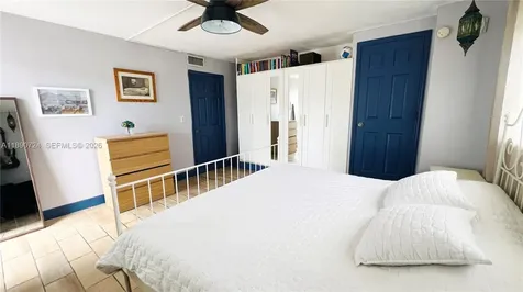 801 Meridian Avenue Miami Beach FL 33139