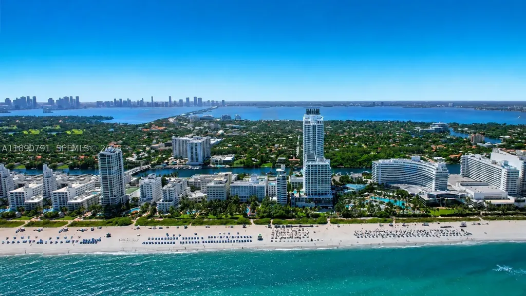 4391 Collins Avenue Miami Beach FL 33140