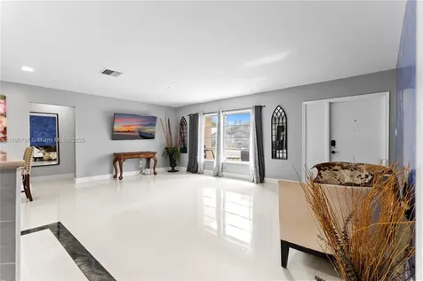8517 NW 57th Court Tamarac FL 33321