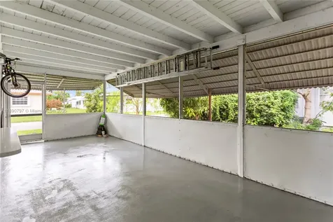 8517 NW 57th Court Tamarac FL 33321