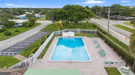 8517 NW 57th Court Tamarac FL 33321