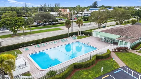 8517 NW 57th Court Tamarac FL 33321