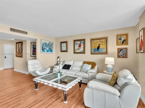 600 Biltmore Way Coral Gables FL 33134