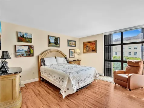 600 Biltmore Way Coral Gables FL 33134