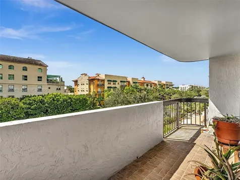 600 Biltmore Way Coral Gables FL 33134