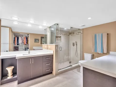 600 Biltmore Way Coral Gables FL 33134