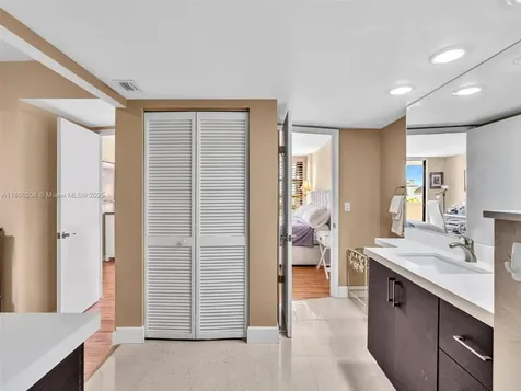 600 Biltmore Way Coral Gables FL 33134