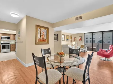 600 Biltmore Way Coral Gables FL 33134
