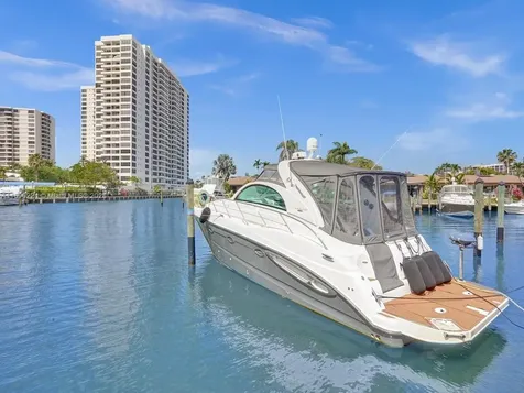 2667 S Parkview Drive Hallandale Beach FL 33009