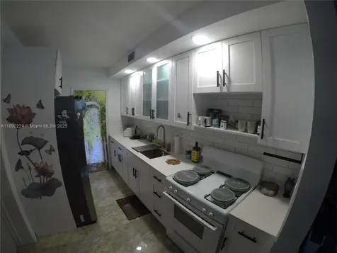 1698 NE 182nd Street North Miami Beach FL 33162