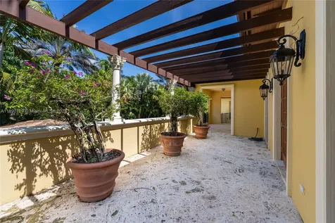 5785 SW 96th Street Pinecrest FL 33156