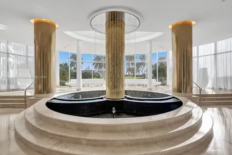 5161 Collins Avenue Miami Beach FL 33140