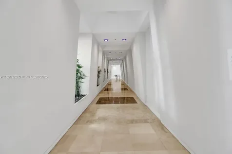5161 Collins Avenue Miami Beach FL 33140