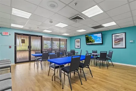 10400 NW 30th Court Sunrise FL 33322