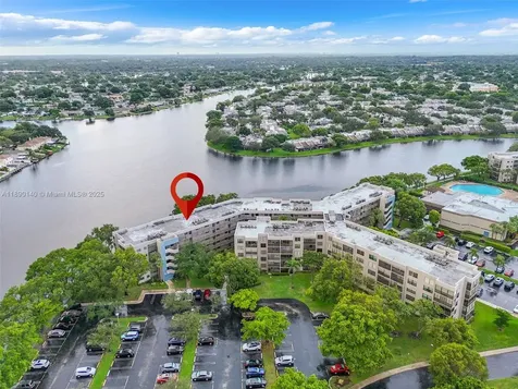 1100 Colony Point Circle Pembroke Pines FL 33026