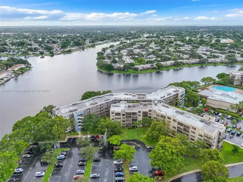 1100 Colony Point Circle Pembroke Pines FL 33026