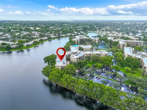 1100 Colony Point Circle Pembroke Pines FL 33026