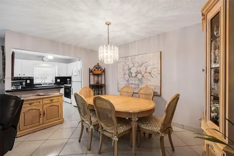 5300 Washington Street Hollywood FL 33021