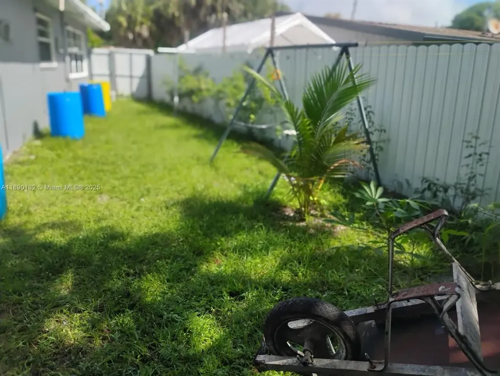 1712 NW 15th Terrace Fort Lauderdale FL 33311