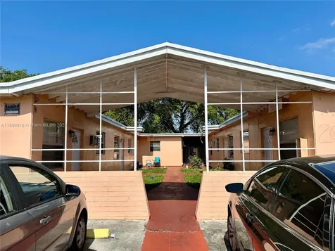 2013 Washington Avenue Opa-Locka FL 33054