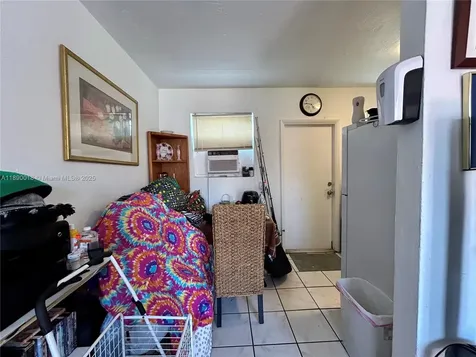 2013 Washington Avenue Opa-Locka FL 33054