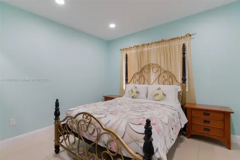 521 S Florida Mango Road West Palm Beach FL 33406