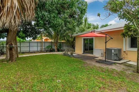 521 S Florida Mango Road West Palm Beach FL 33406