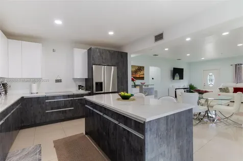 521 S Florida Mango Road West Palm Beach FL 33406