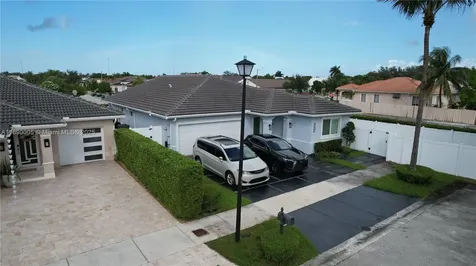 14562 NW 88th Place Miami Lakes FL 33018