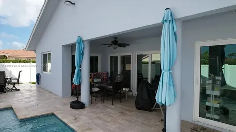14562 NW 88th Place Miami Lakes FL 33018
