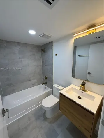 9937 Nob Hill Place Sunrise FL 33351