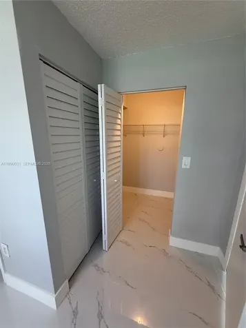 9937 Nob Hill Place Sunrise FL 33351