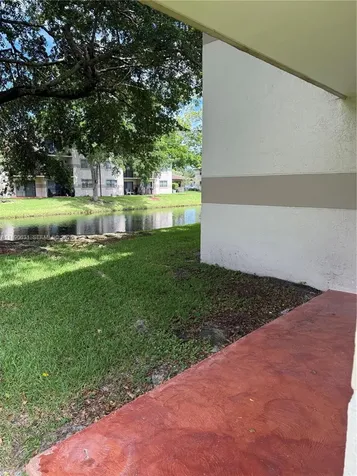 9937 Nob Hill Place Sunrise FL 33351