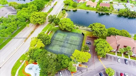 9937 Nob Hill Place Sunrise FL 33351