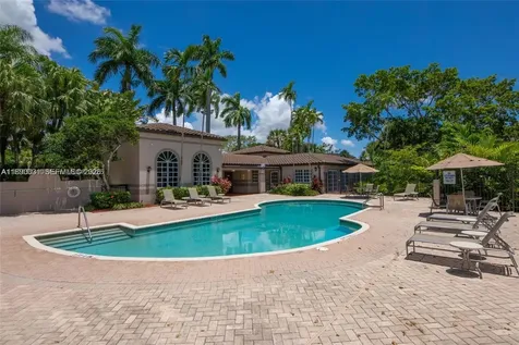 9937 Nob Hill Place Sunrise FL 33351