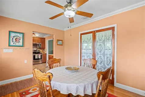 16530 SW 232nd Street Miami FL 33170